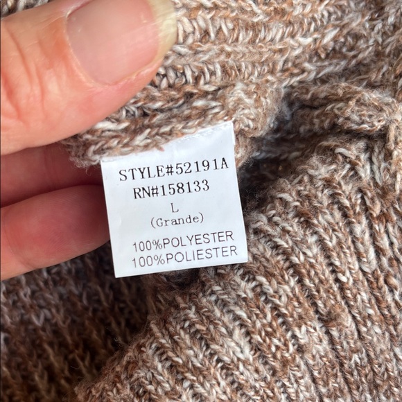 Like new Staccato V-Neck Sweater in Brown - Picture 12 of 13